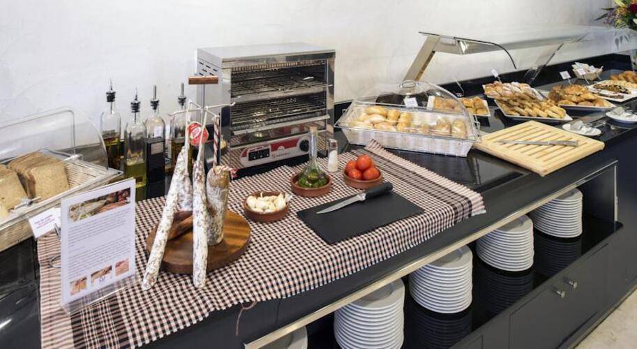 Ayre Hotel Caspe — фото 21