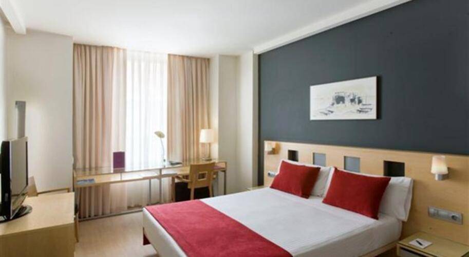 Ayre Hotel Caspe — фото 2