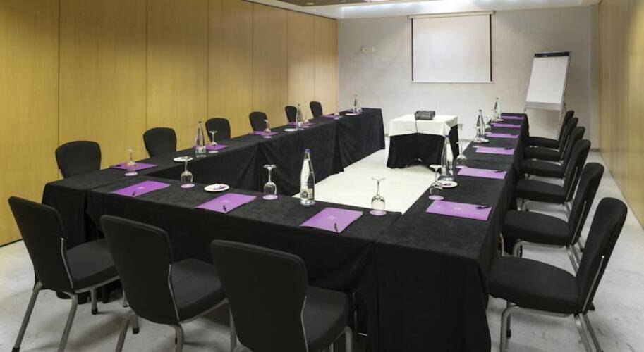 Ayre Hotel Caspe — фото 28