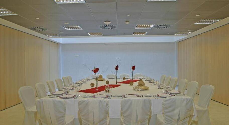 Ayre Hotel Caspe — фото 29