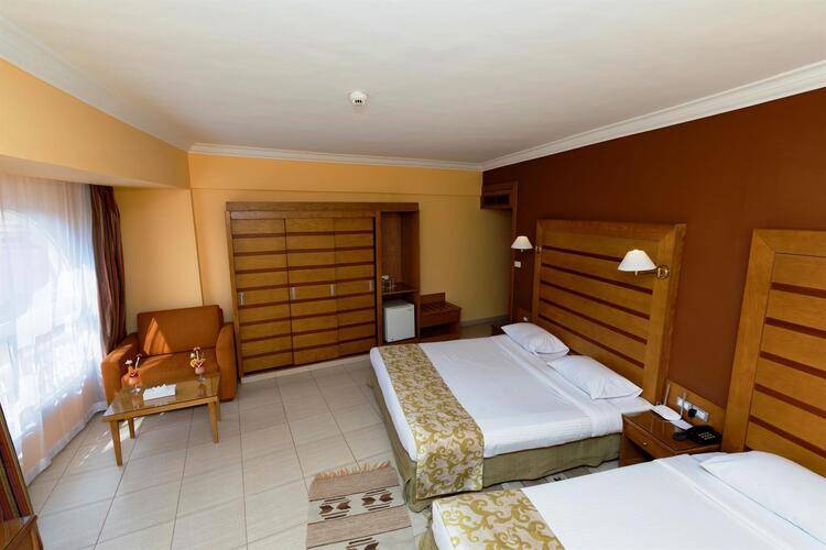Golden Beach Resort (Ex. Movie Gate Hurghada)