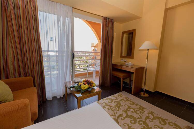 Golden Beach Resort (Ex. Movie Gate Hurghada)