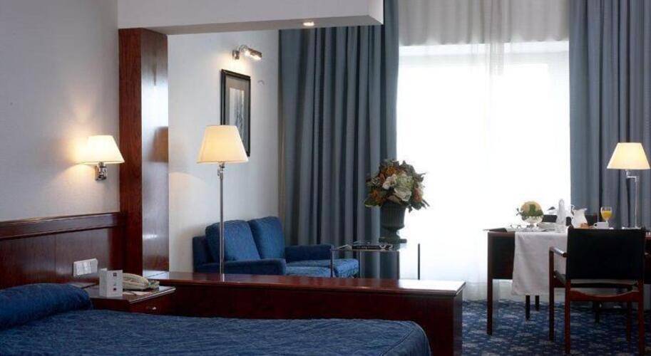 Ac Hotel Diagonal L´Illa (Ex Husa Illa Hotel) — фото 2