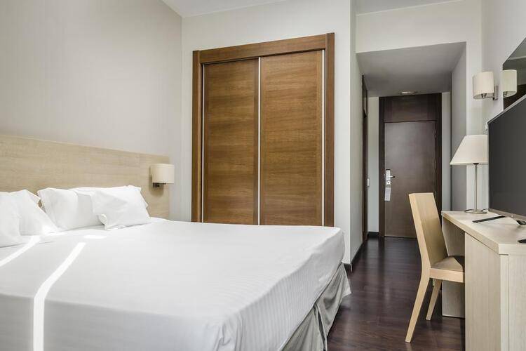 Hotel Exe Barcelona Gate — фото 12