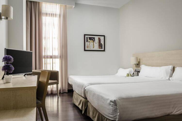 Hotel Exe Barcelona Gate — фото 13