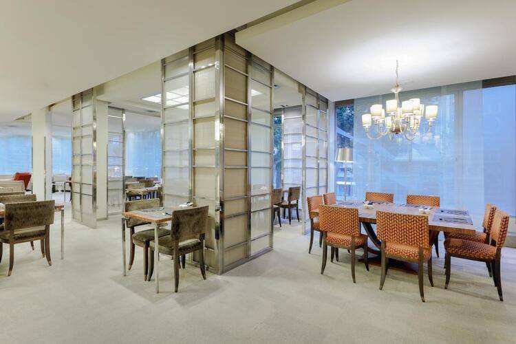 Hesperia Presidente Hotel — фото 10