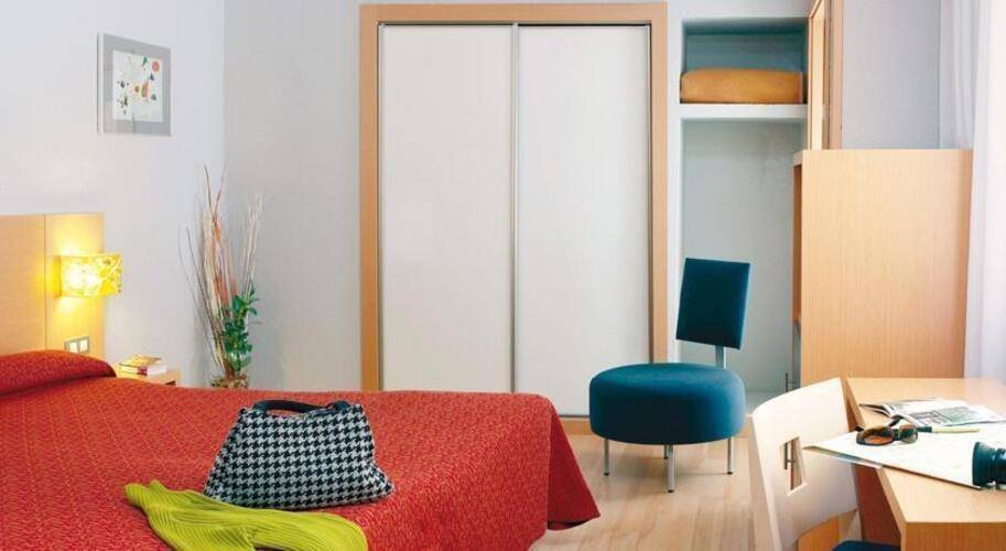 Hesperia Barri Gotic (Ex. Hespera Metropol Hotel) — фото 7