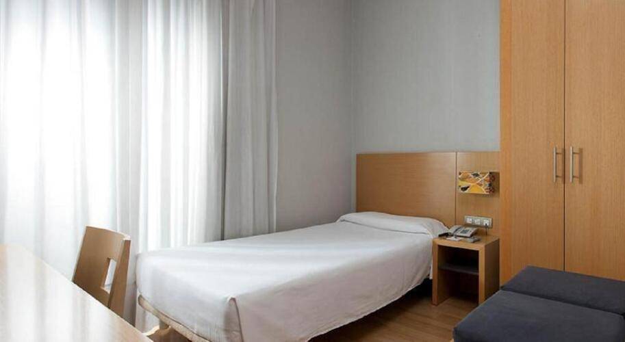 Hesperia Barri Gotic (Ex. Hespera Metropol Hotel) — фото 4