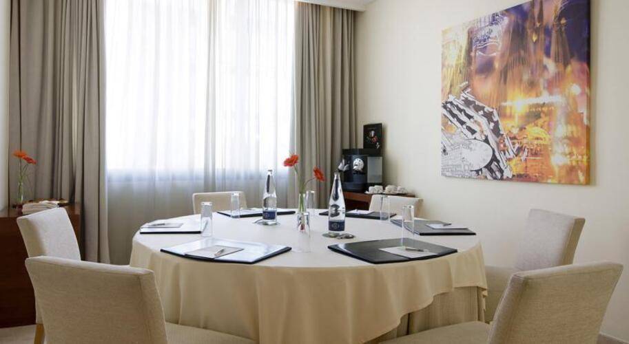 Hesperia Sant Just — фото 9