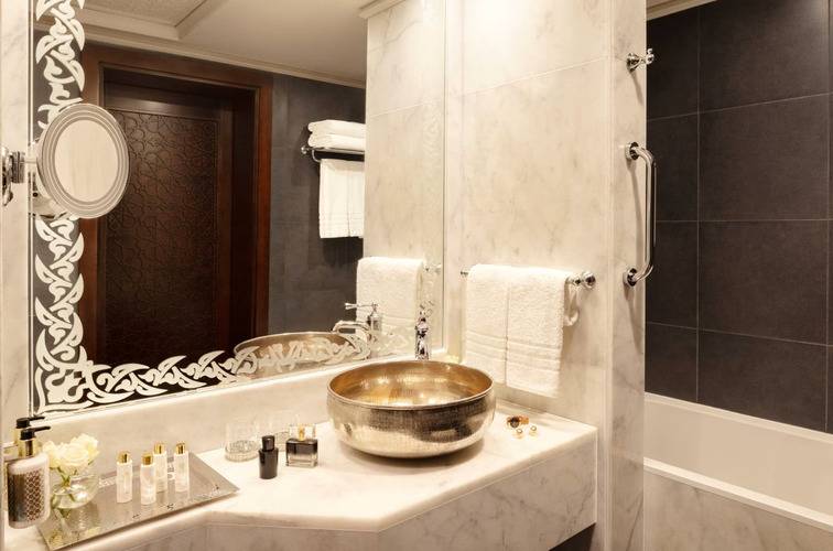 Jumeirah Zabeel Saray