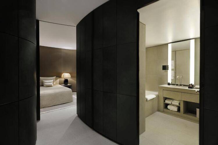 Armani Hotel