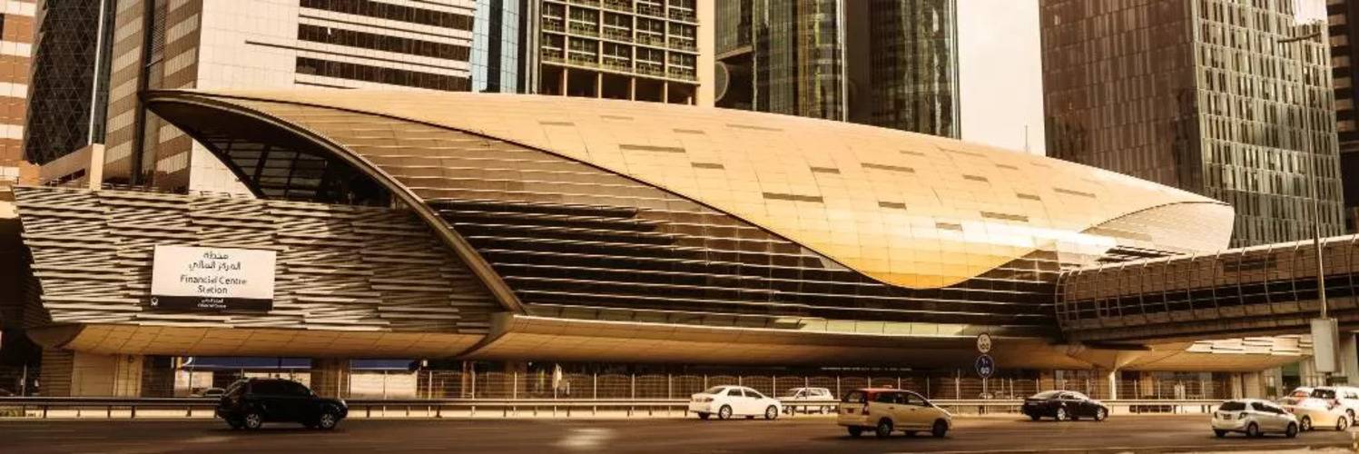 Sunday Mega Hotel Sheikh Zayed Road Near Difc (Ex. Emirates Grand Hotel)