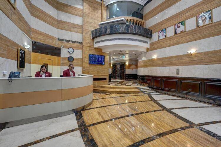 Sunday Mega Hotel Sheikh Zayed Road Near Difc (Ex. Emirates Grand Hotel)