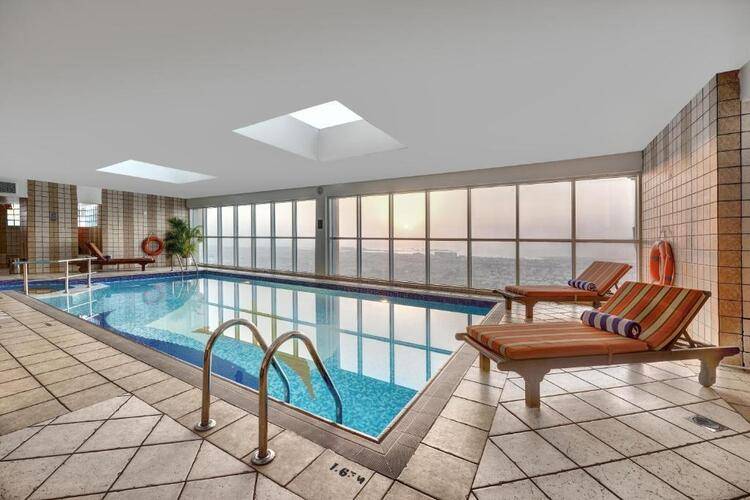 Sunday Mega Hotel Sheikh Zayed Road Near Difc (Ex. Emirates Grand Hotel)