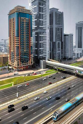 Sunday Mega Hotel Sheikh Zayed Road Near Difc (Ex. Emirates Grand Hotel)