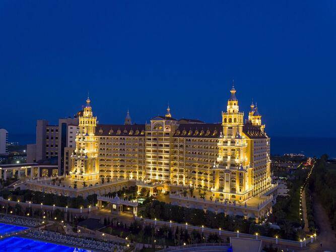 Royal Holiday Palace Hotel
