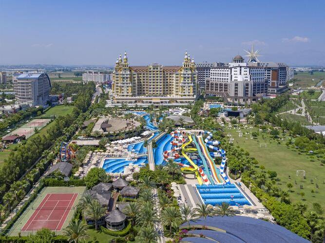Royal Holiday Palace Hotel