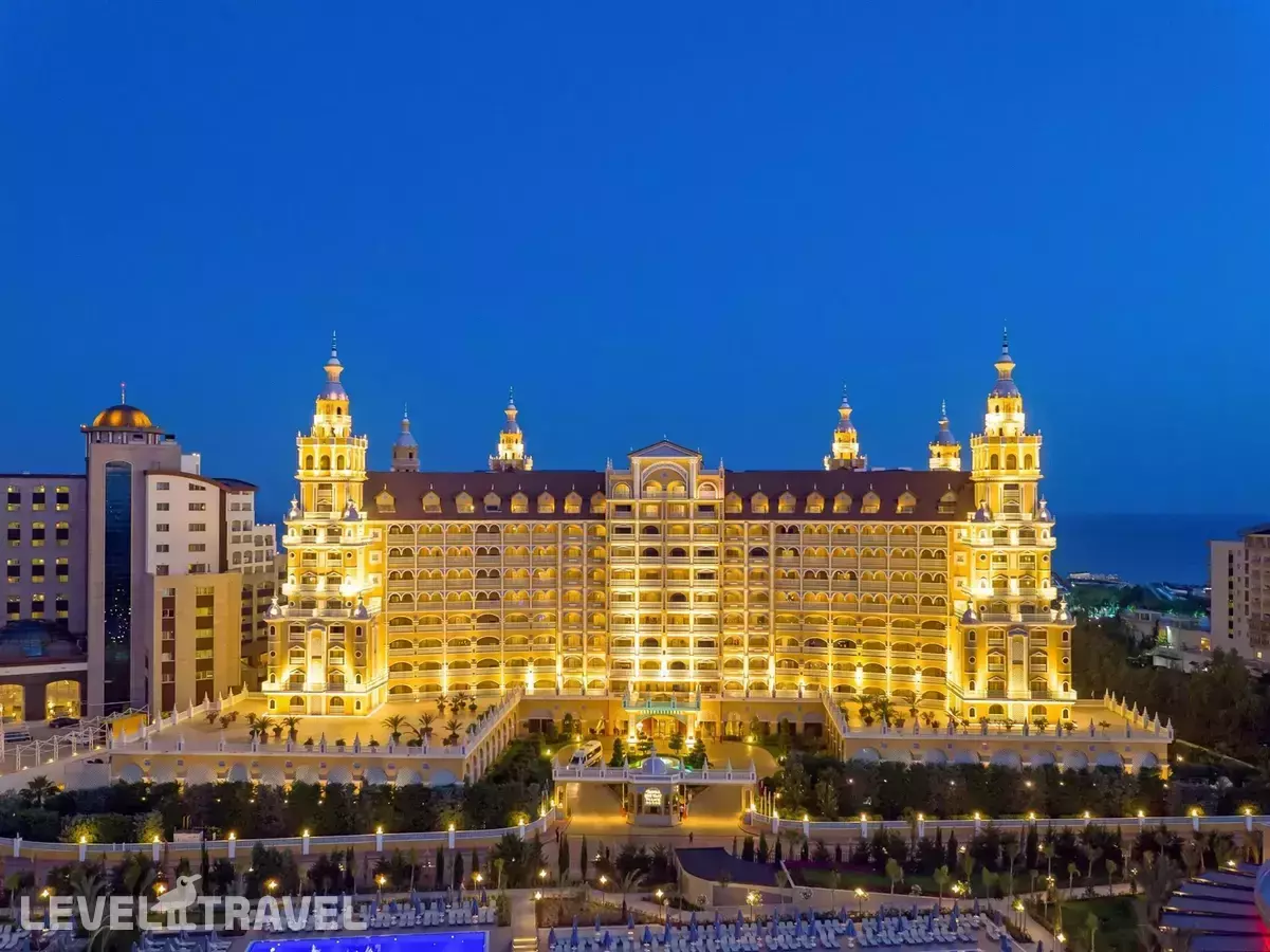 Royal Holiday Palace Hotel