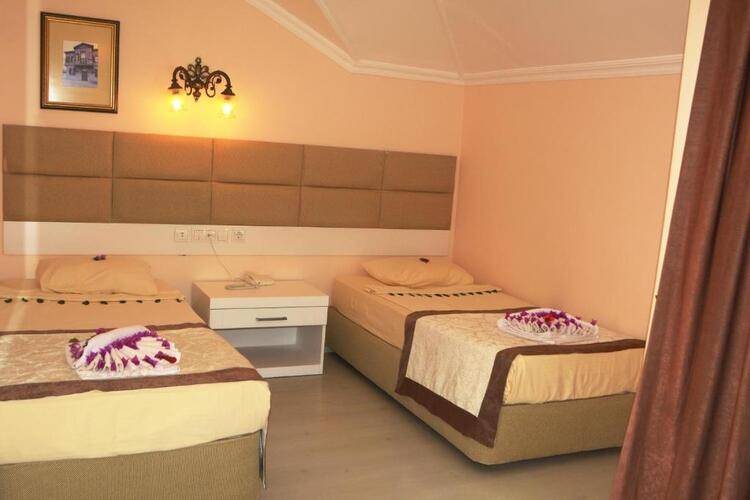 Grand Mir Amor Hotel