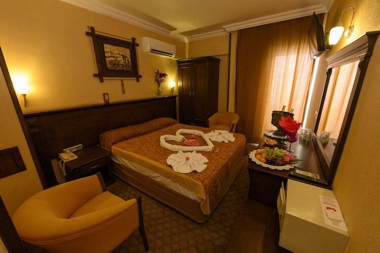 Karen Hotel