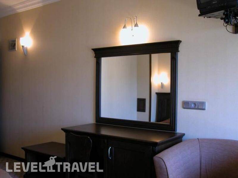 Фотография Karen Hotel
