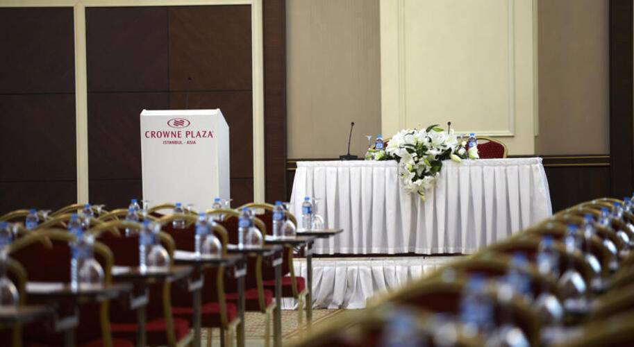 Crowne Plaza Istanbul Asia Hotel