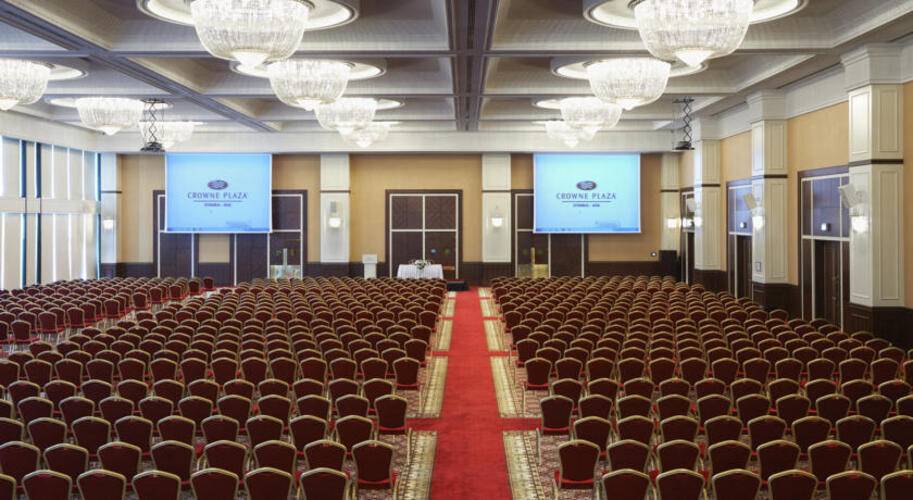 Crowne Plaza Istanbul Asia Hotel