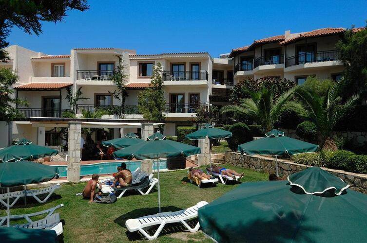 Eva Mare Hotel & Suites