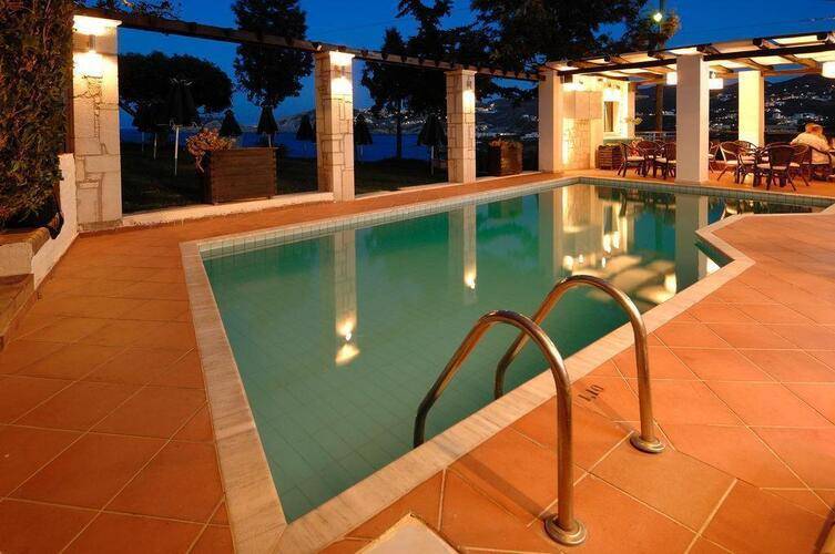 Eva Mare Hotel & Suites