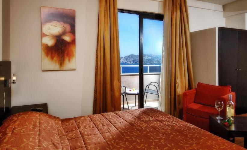 Eva Mare Hotel & Suites