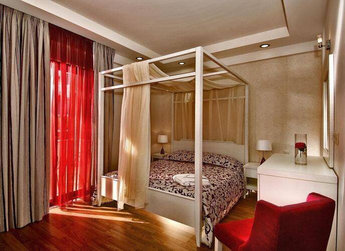 Eva Mare Hotel & Suites