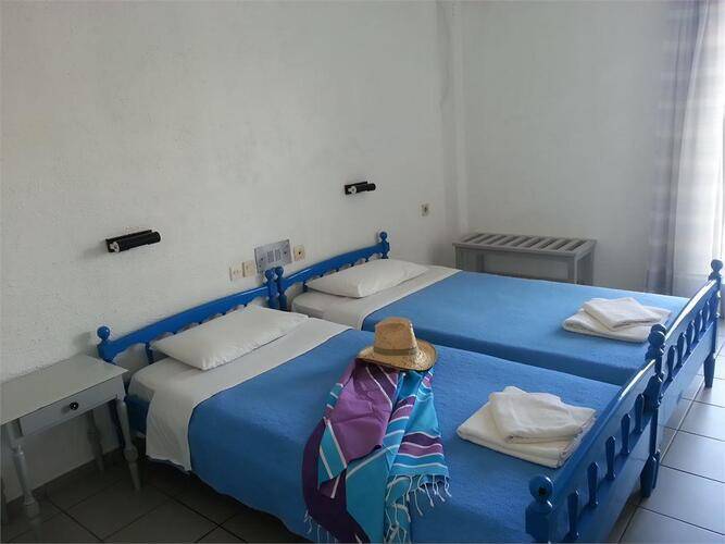 Iro Hotel