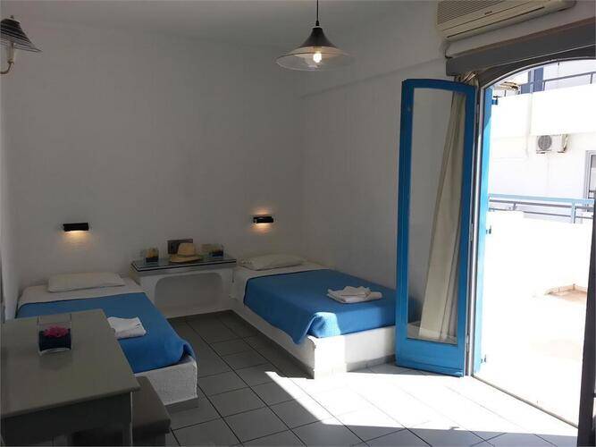 Iro Hotel