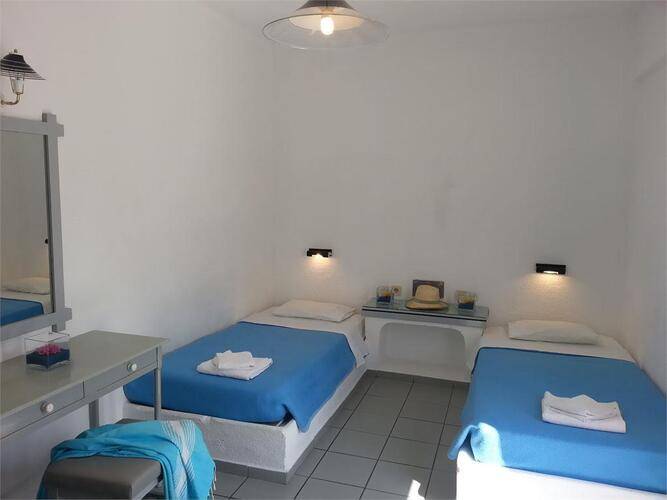 Iro Hotel