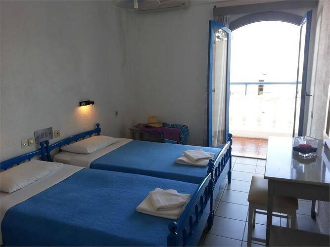Iro Hotel
