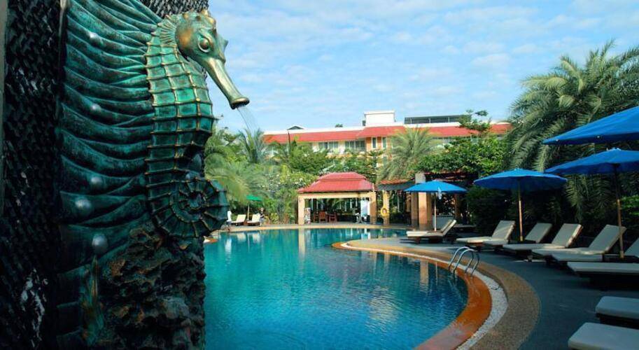 R-Mar Resort & Spa