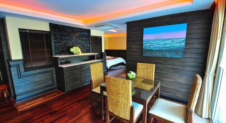 R-Mar Resort & Spa