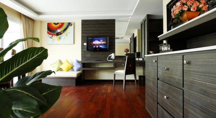 R-Mar Resort & Spa