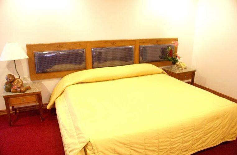 Royal Palace Hotel