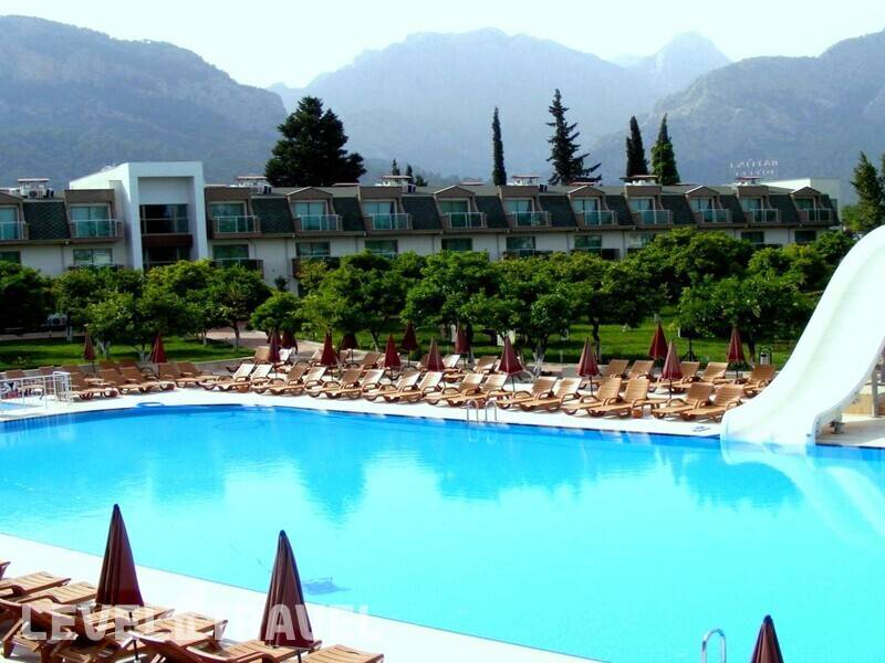 Фотография Omorfi Garden Resort (Ex. Beralisa Garden Resort Hotel, Ex.Monna Roza Garden Resort Hotel)