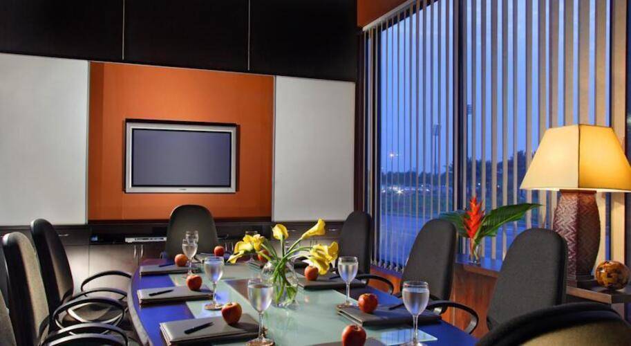 Park Hotel Apartments