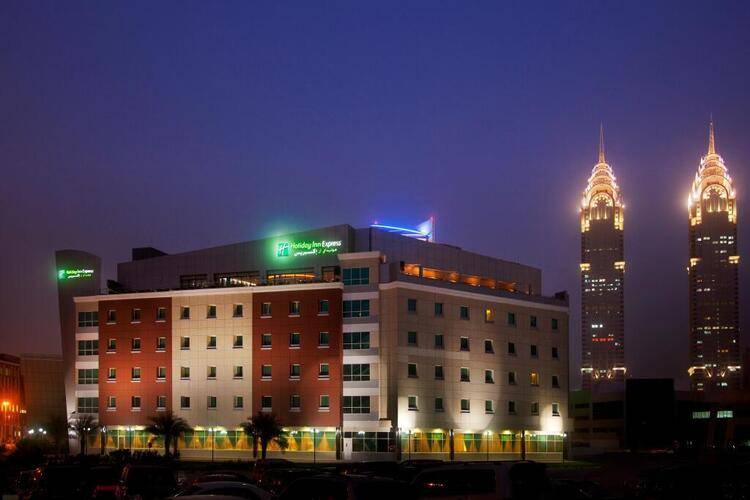 Holiday Inn Express Internet City