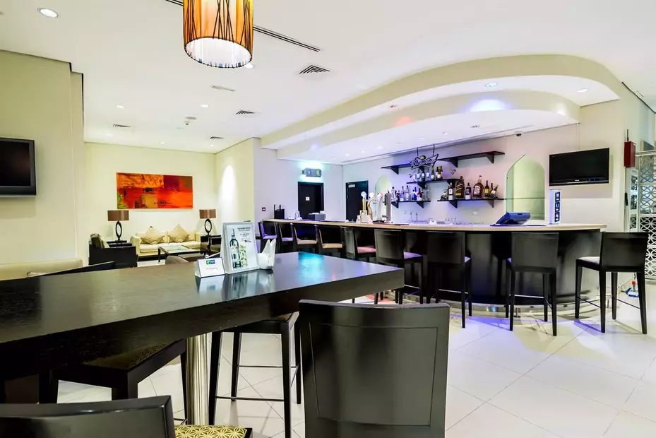 Holiday Inn Express Internet City