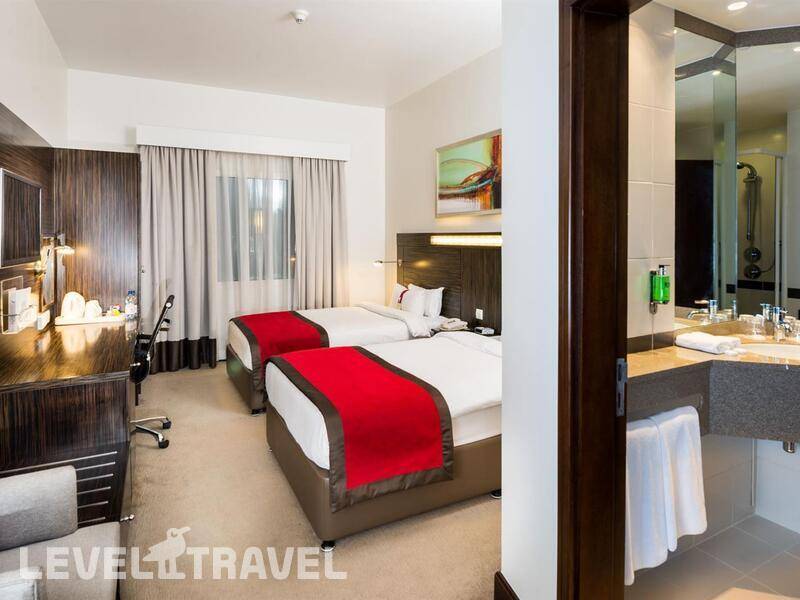 Фотография Holiday Inn Express Internet City
