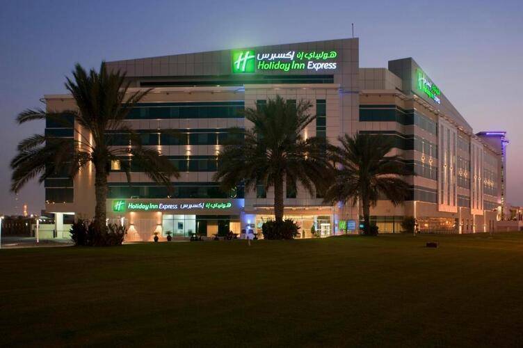 Holiday Inn Express Dubai Airport