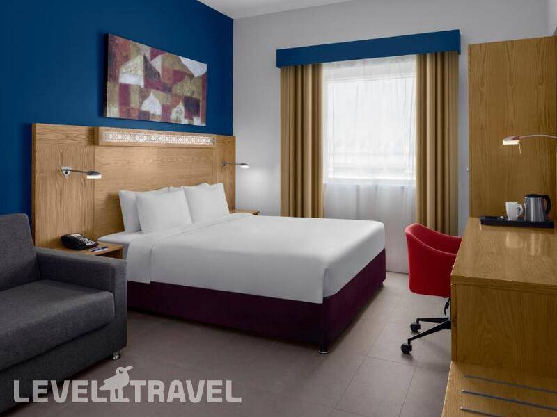 Фотография Holiday Inn Express Dubai Airport