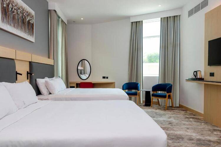 Holiday Inn Express Dubai Airport