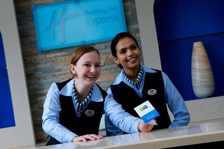 Holiday Inn Express Dubai Airport