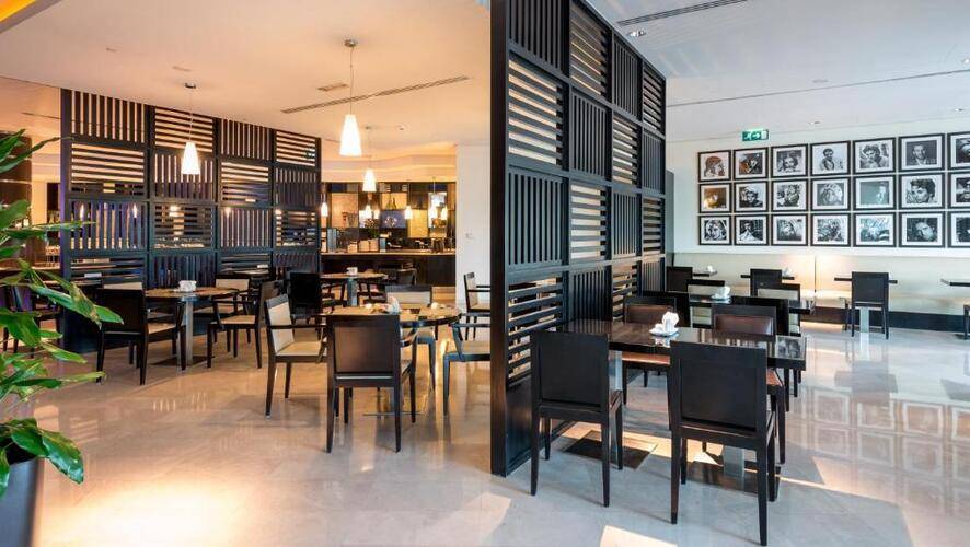 Holiday Inn Express Dubai Airport