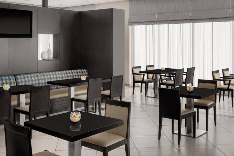 Holiday Inn Express Jumeirah